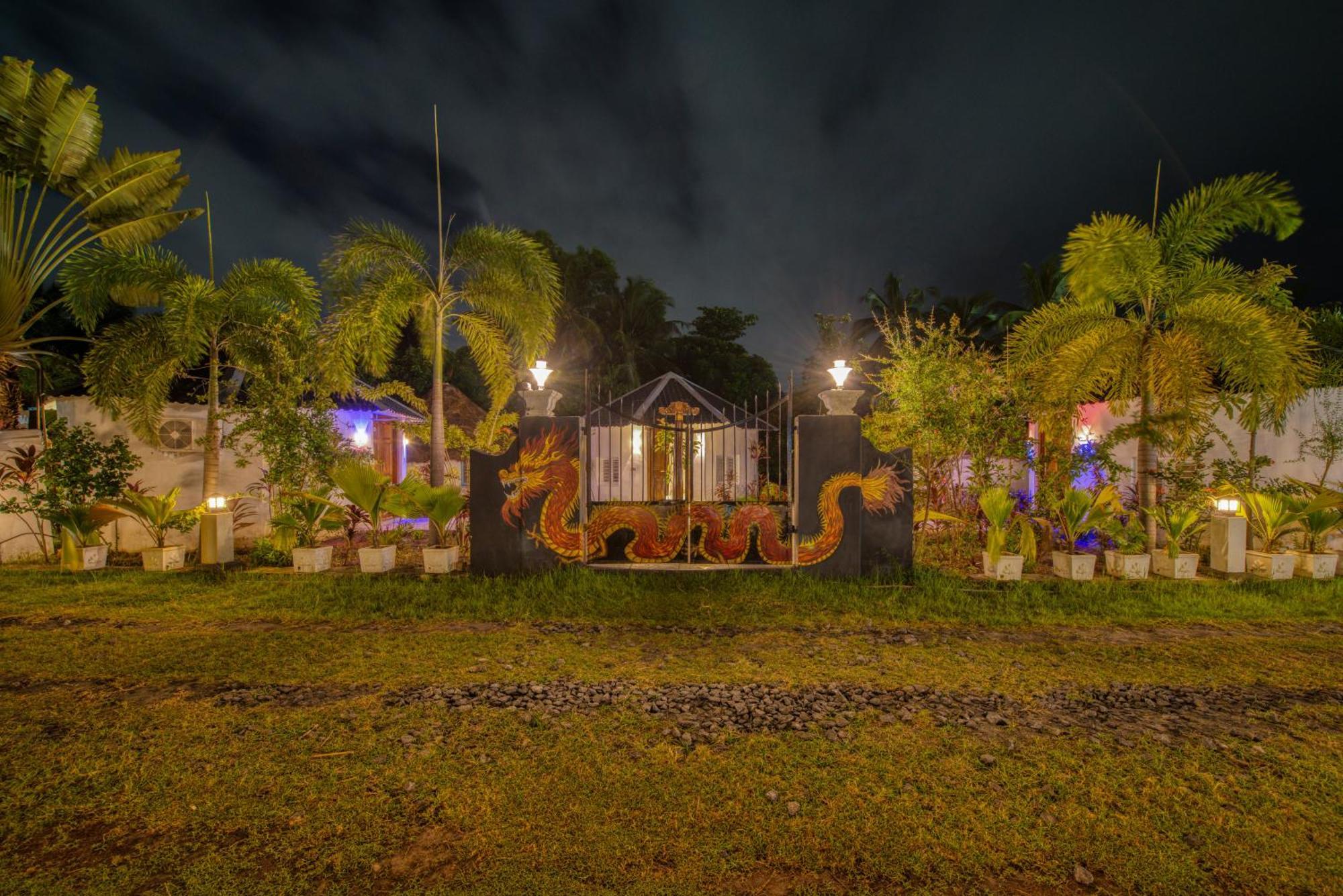 Le Epic Resort Virampattinam Ngoại thất bức ảnh