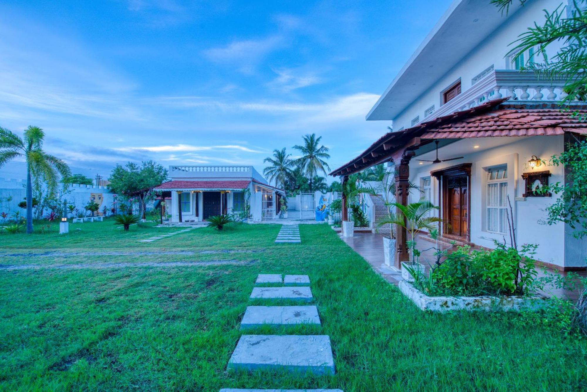 Le Epic Resort Virampattinam Ngoại thất bức ảnh