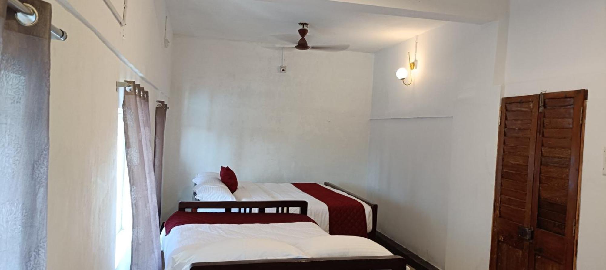 Le Epic Resort Virampattinam Ngoại thất bức ảnh
